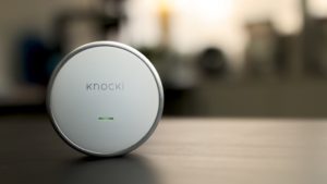 Knocki, il dispositivo che trasforma le superfici in superfici smart