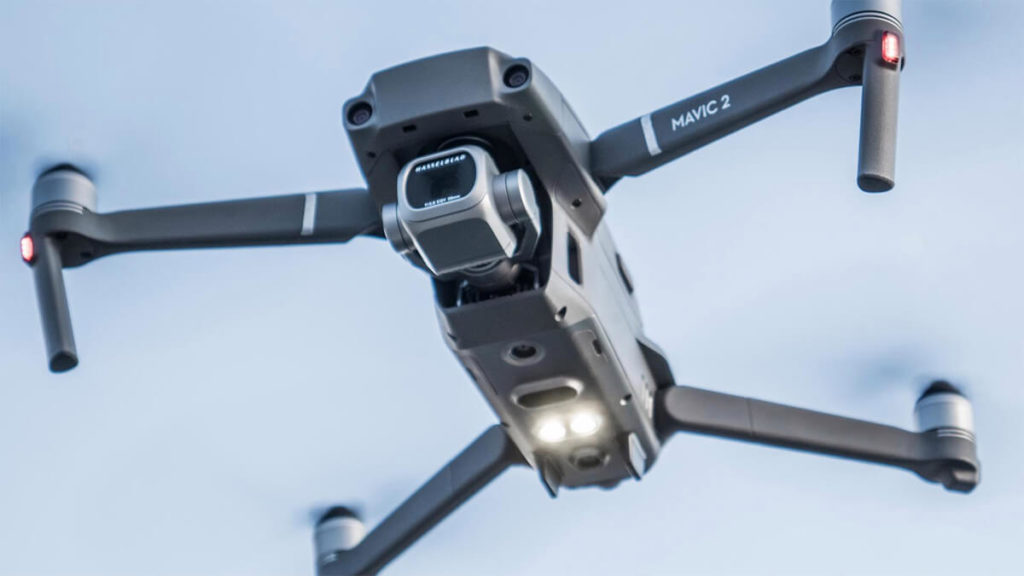 Il drone Mavic 2 di DJI, che ha guidato le operazioni di spegnimento. Credits: dji-store.it