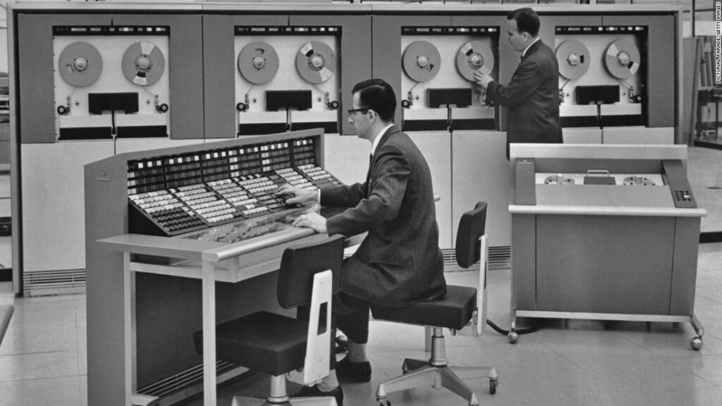 Mainframe la sfida contro il cloud parte dagli anni 60.