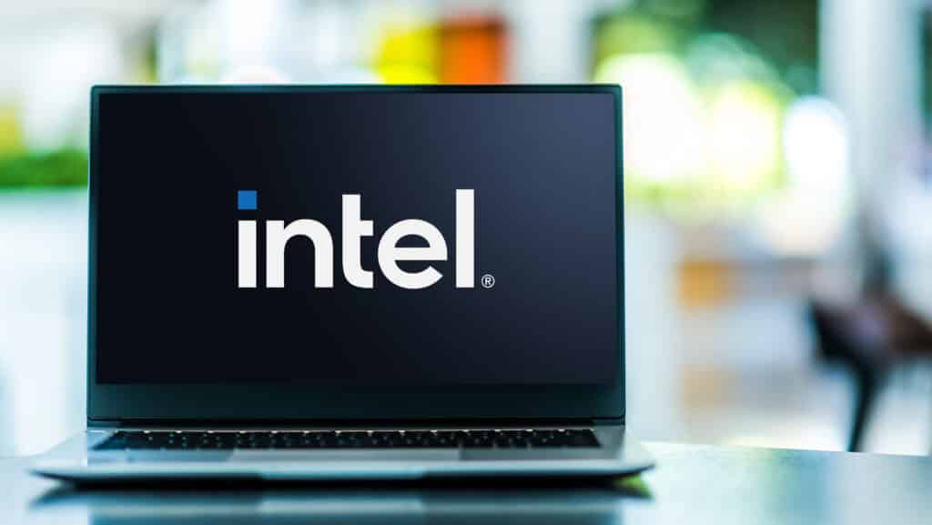 italia investimento con Intel