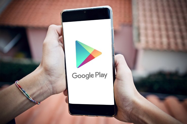 Fai attenzione alle app che scarichi, anche dal Play Store (Pixabay foto)