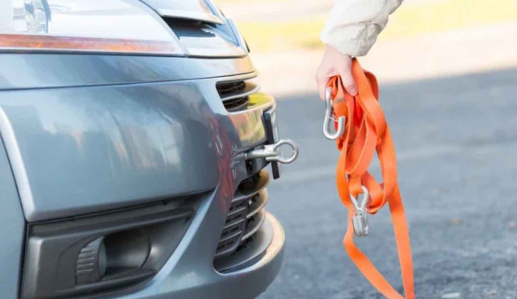 gancio sportello auto come funziona anello