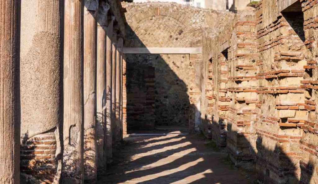 Una delle città state sepolte, dall'eruzione del Vesuvio, del 79 d.C.