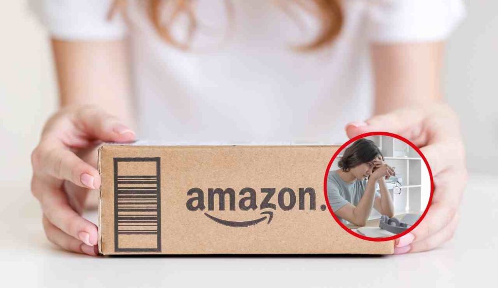 Amazon pacco donna disperata