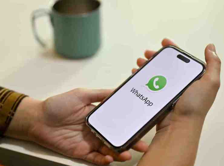 WhatsApp su telefono